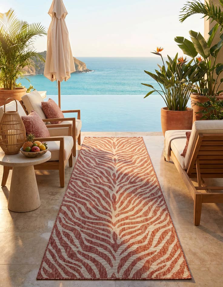 Detail image of 2' 7 x 10' Easy-Clean Safari Indoor / Outdoor Runner Rug