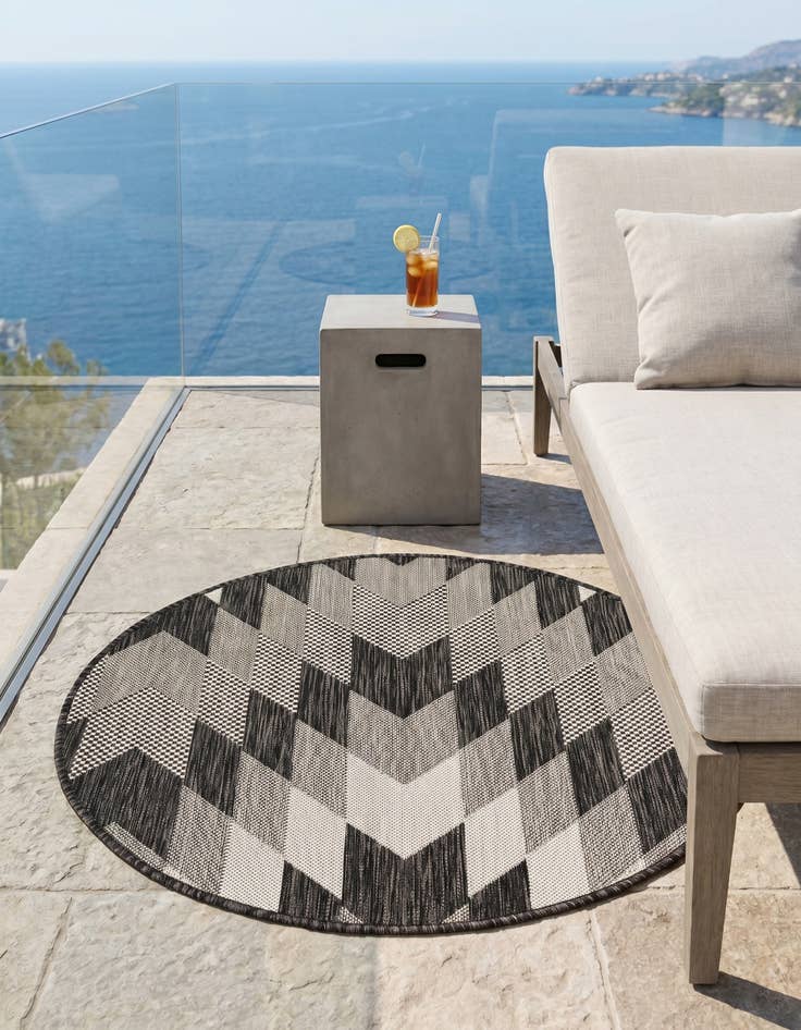 Detail image of 3' x 3' Easy-Clean Modern Indoor / Outdoor Round Rug