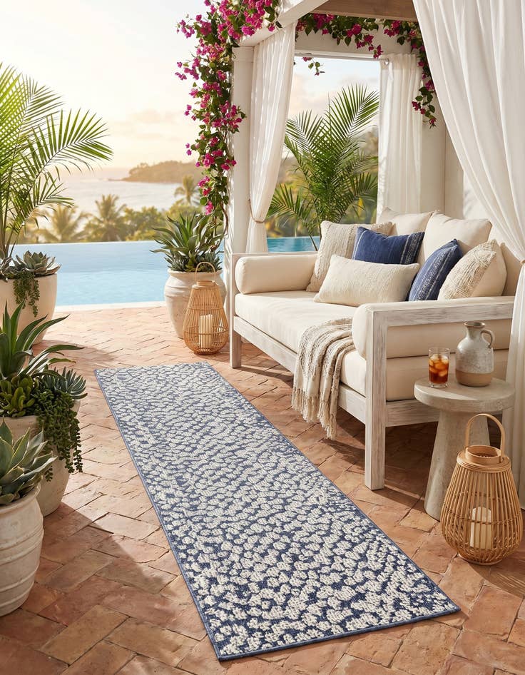 Detail image of 2' x 8' Easy-Clean Safari Indoor / Outdoor Runner Rug