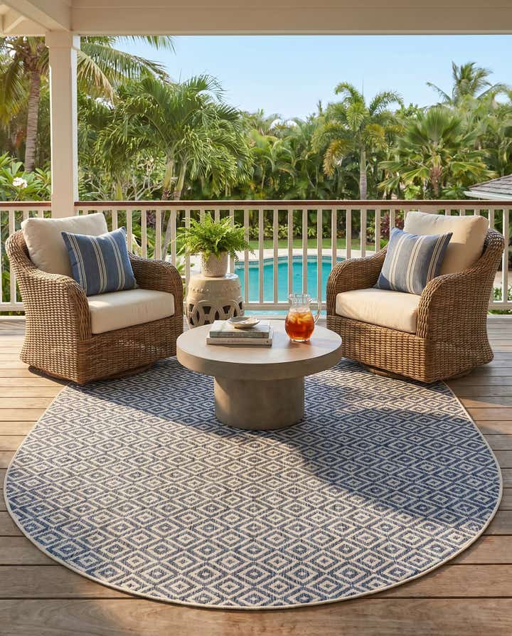 7' 10 x 10' Easy-Clean Jill Zarin Costa Rica Indoor / Outdoor Oval Rug