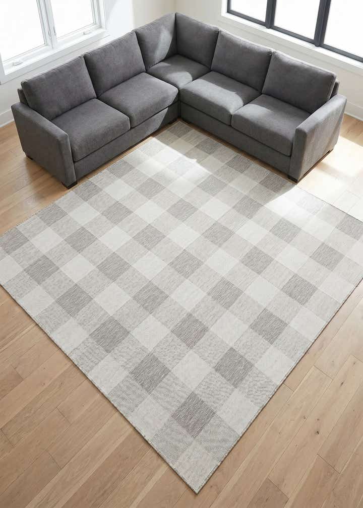 10' x 10' Easy-Clean Checkered Indoor / Outdoor Square Rug