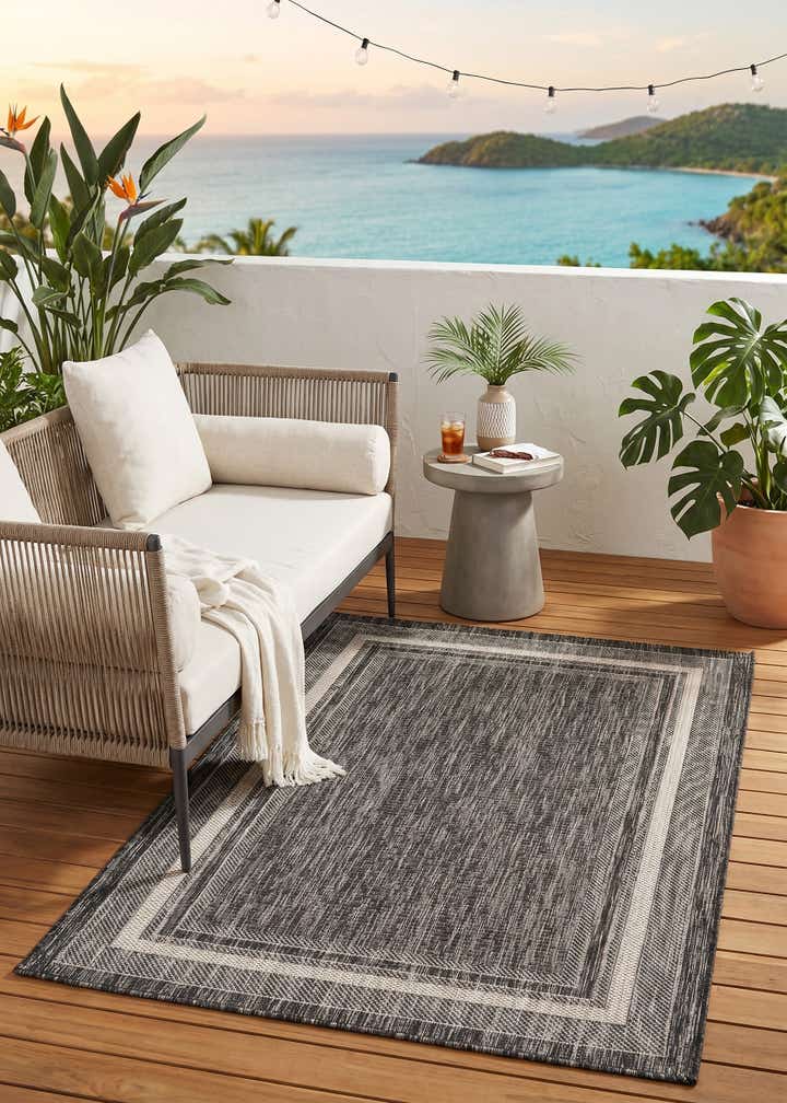 3' x 5' 3 Easy-Clean Border Indoor / Outdoor Rug