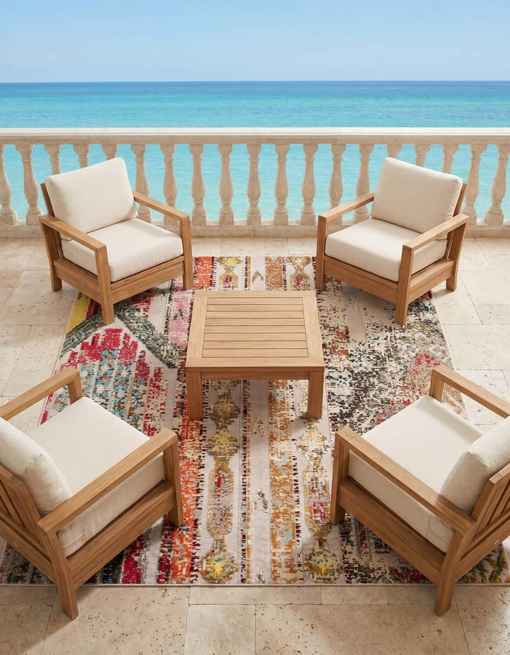 Detail image of 7' 10 x 7' 10 Easy-Clean Casablanca Indoor / Outdoor Square Rug