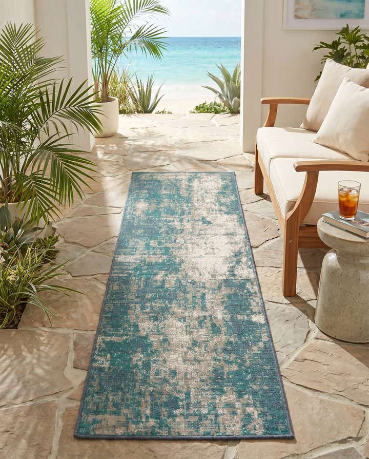2' x 6' Easy-Clean Coastal Indoor / Outdoor Runner Rug