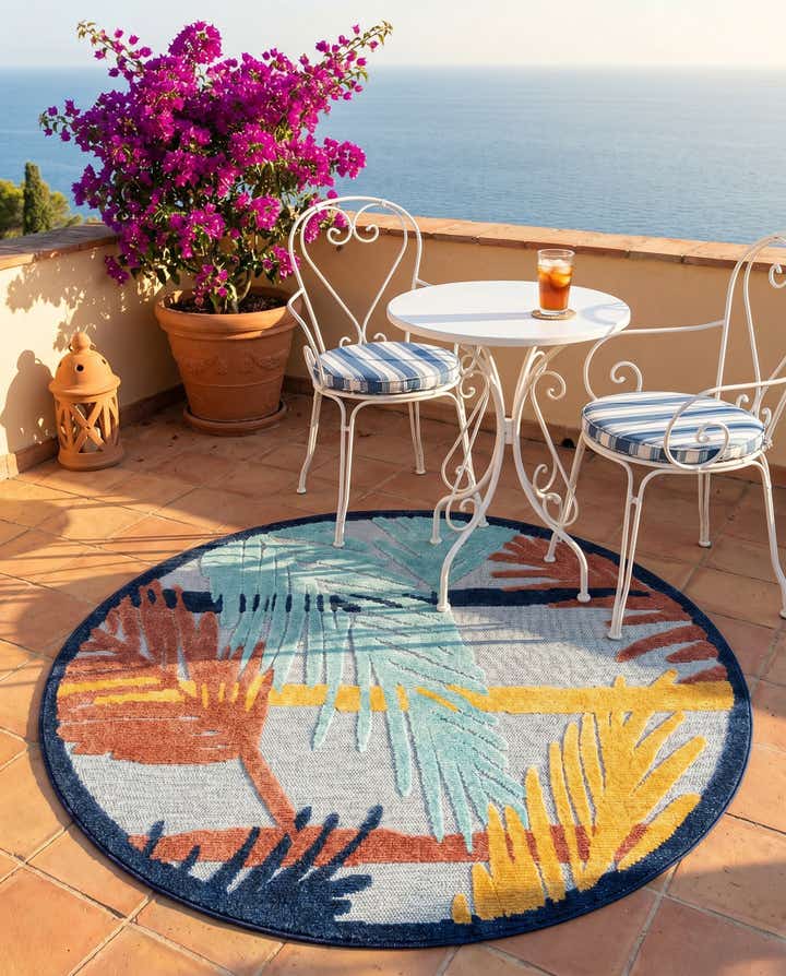 5' 3 x 5' 3 Easy-Clean Belize Indoor / Outdoor Round Rug