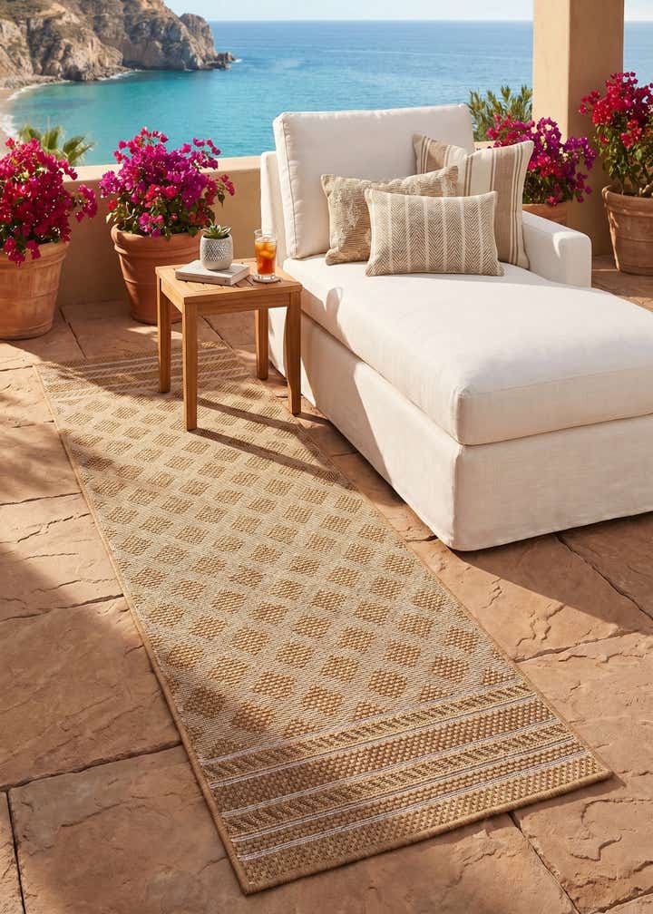 2' x 6' 1 Easy-Clean Trellis Indoor / Outdoor Runner Rug