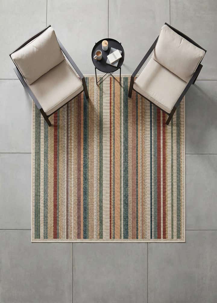 6' x 6' Easy-Clean Baja Indoor / Outdoor Square Rug