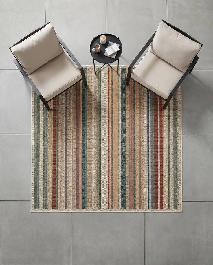 Detail image of 6' x 6' Easy-Clean Baja Indoor / Outdoor Square Rug