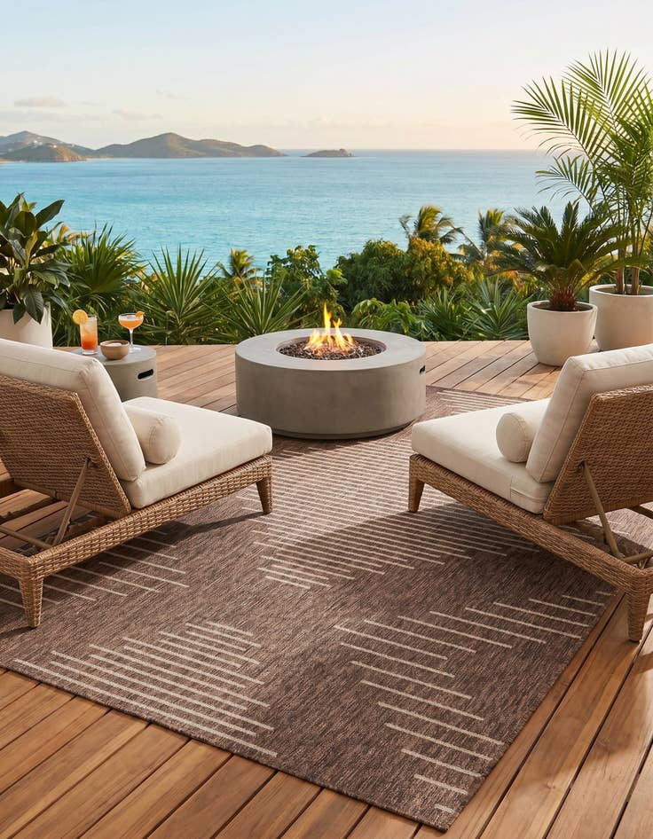 Detail image of 6' x 9' Easy-Clean Modern Indoor / Outdoor Rug