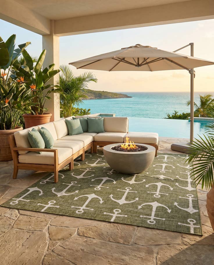 Detail image of 7' x 10' Easy-Clean Coastal Indoor / Outdoor Rug