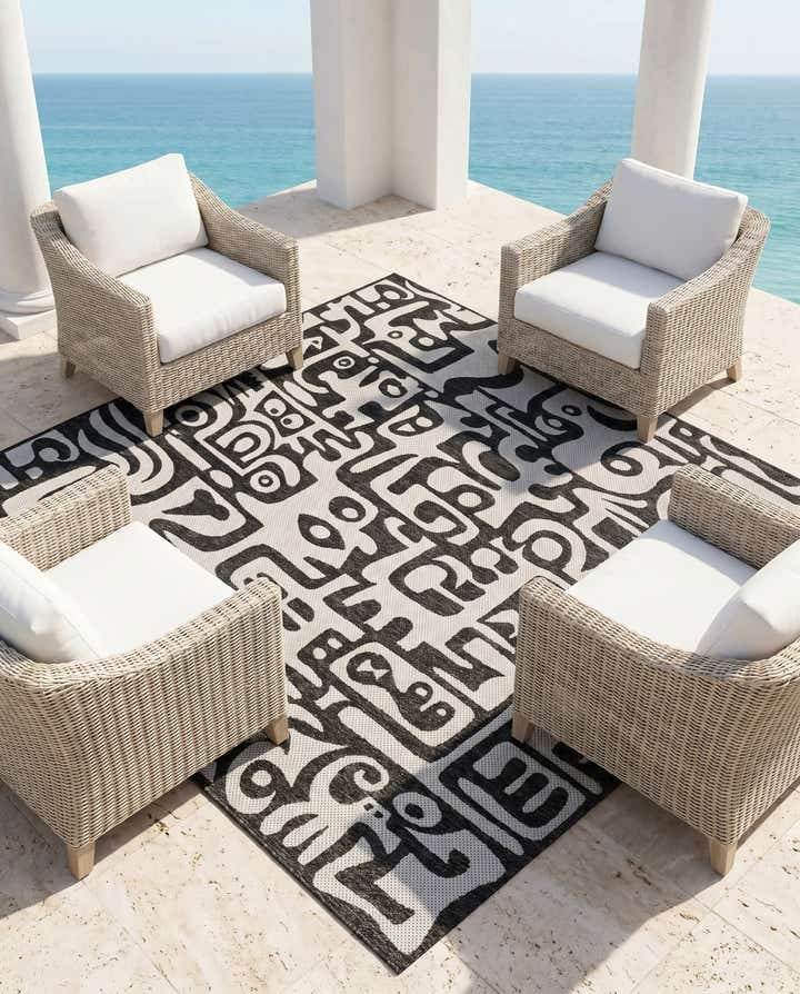 7' 10 x 7' 10 Easy-Clean Modern Indoor / Outdoor Square Rug