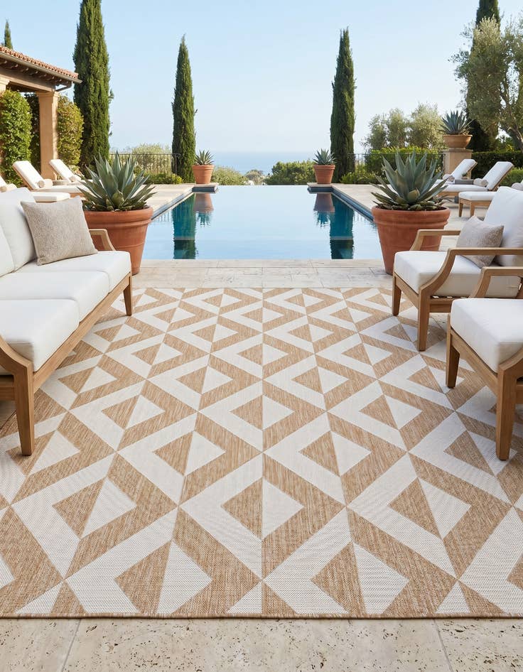 Detail image of 7' x 10' Easy-Clean Jill Zarin Napa Indoor / Outdoor Rug