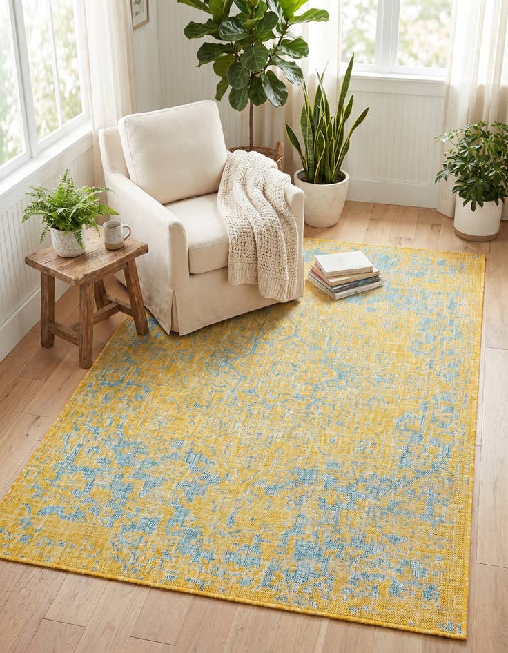 Detail image of 4' x 6' Easy-Clean Jill Zarin Dubai Indoor / Outdoor Rug