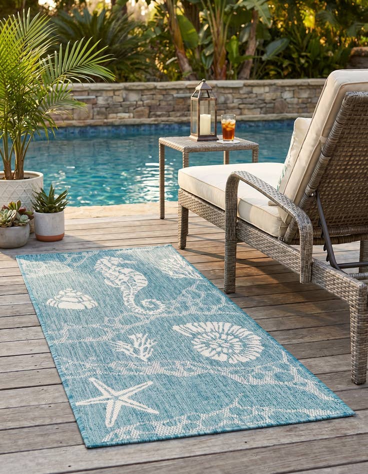 Detail image of 2' x 4' Easy-Clean Coastal Indoor / Outdoor Runner Rug