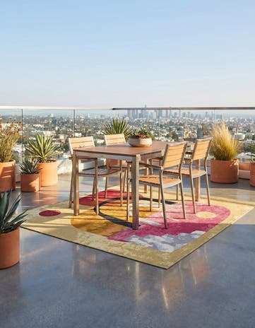 7' 10 x 7' 10 Easy-Clean Modern Indoor / Outdoor Square Rug