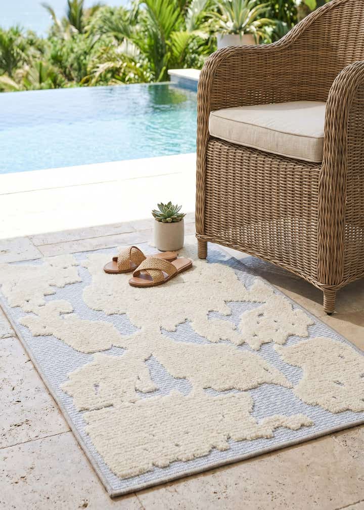 2' x 3' Easy-Clean Aruba Indoor / Outdoor Rug