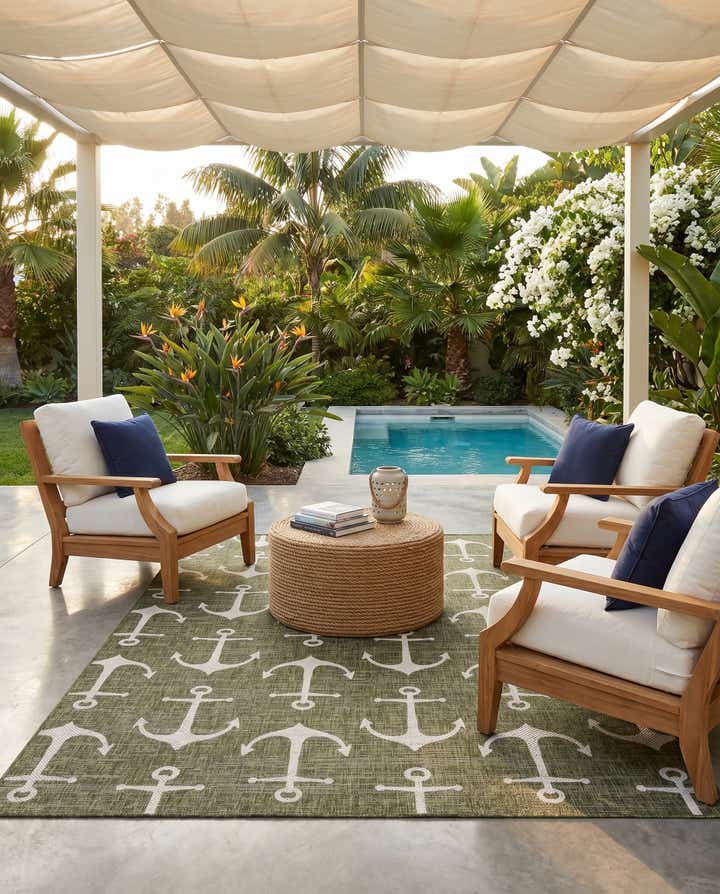 7' x 10' Easy-Clean Coastal Indoor / Outdoor Rug