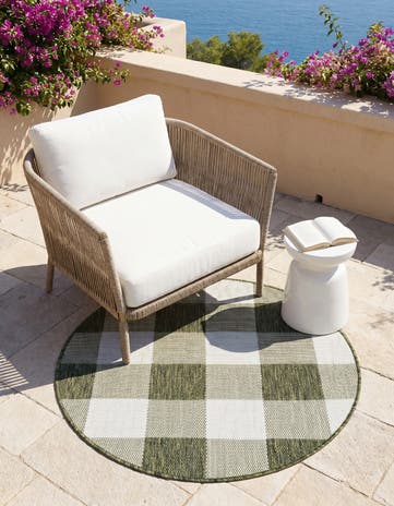 3' x 3' Easy-Clean Checkered Indoor / Outdoor Round Rug