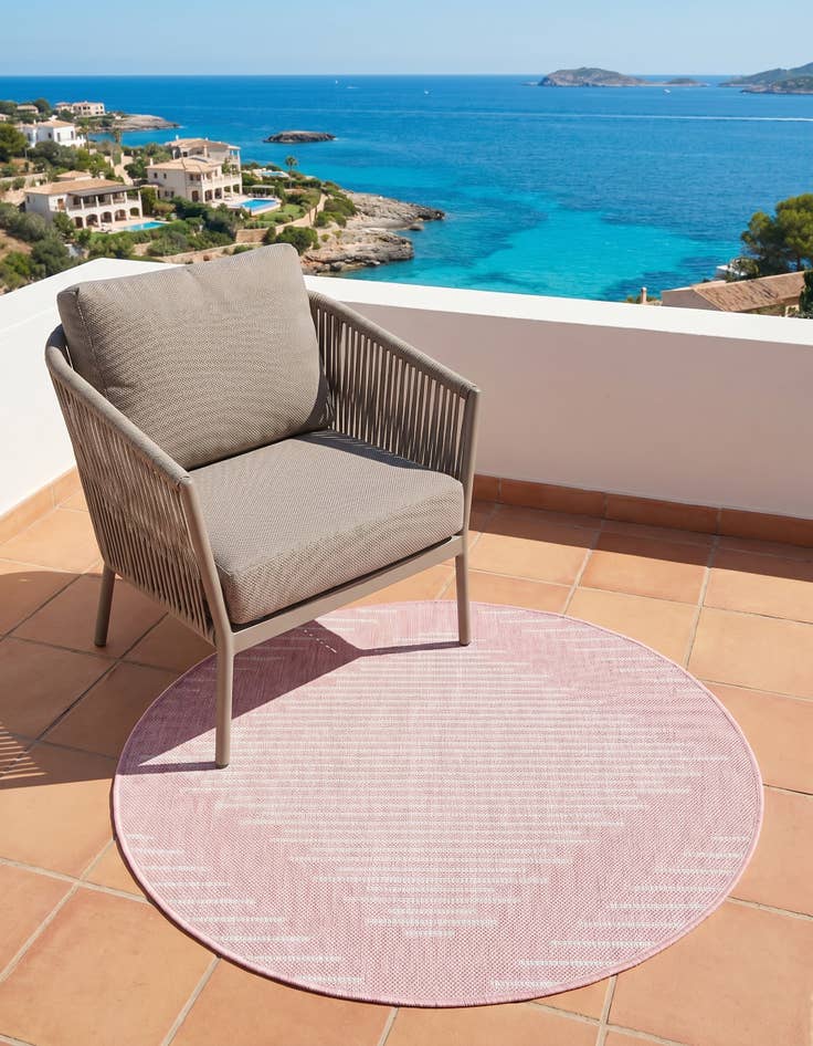Detail image of 3' x 3' Easy-Clean Modern Indoor / Outdoor Round Rug