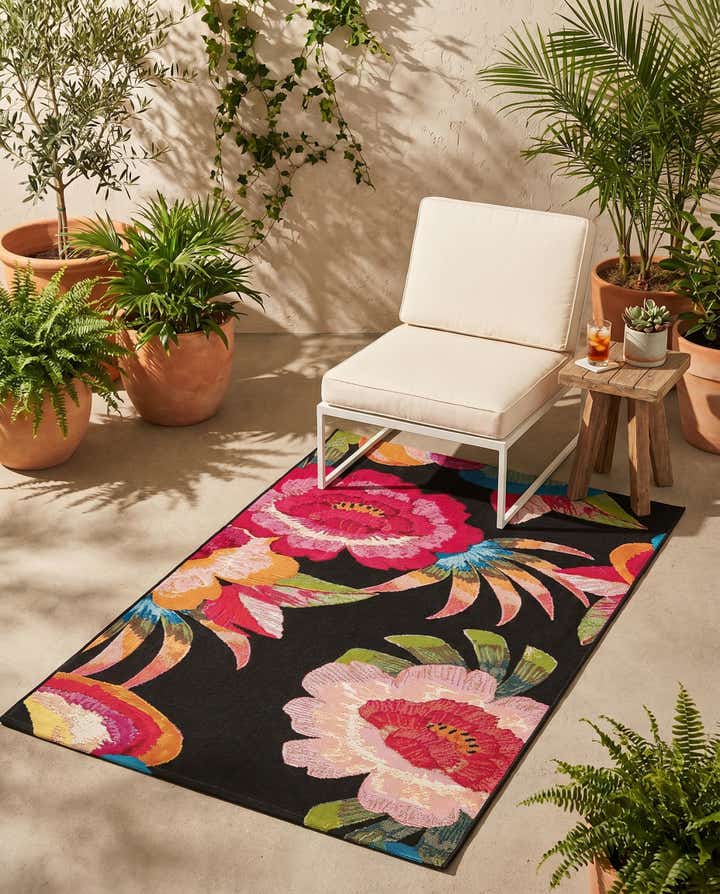 3' 3 x 5' 3 Easy-Clean Botanical Indoor / Outdoor Rug