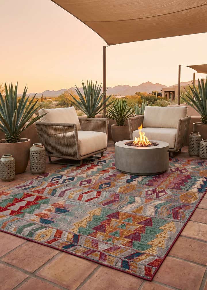 7' 10 x 10' Easy-Clean Modern Indoor / Outdoor Rug