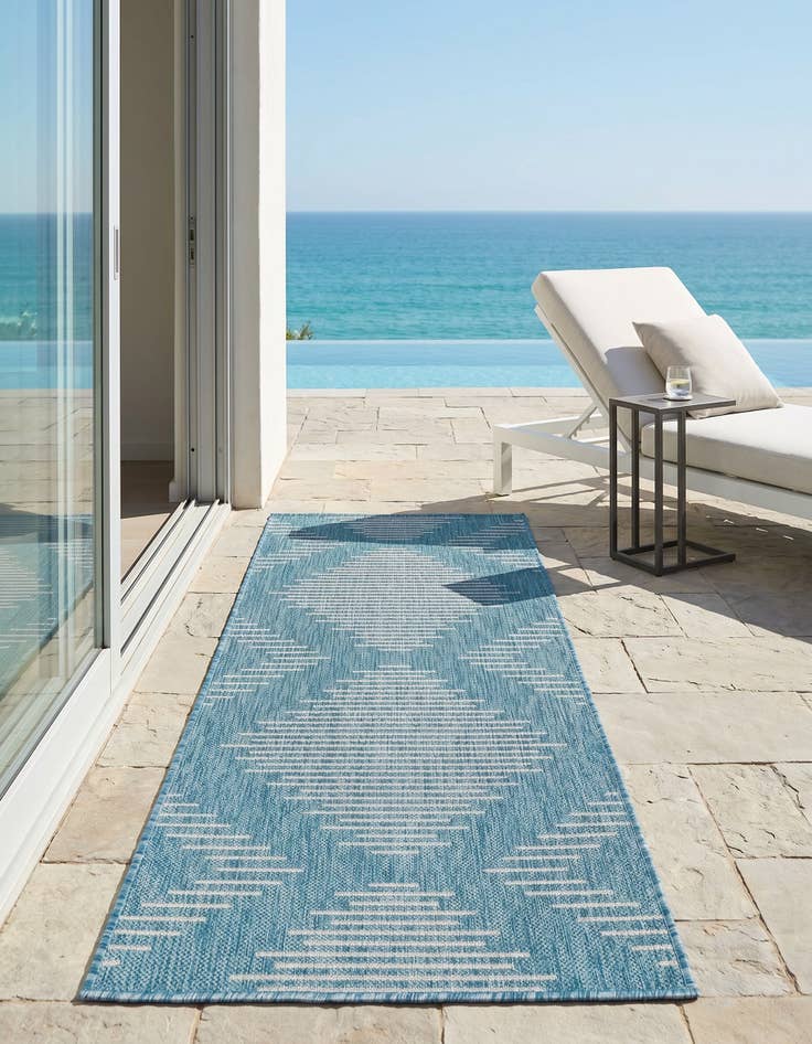 Detail image of 2' x 5' 3 Easy-Clean Modern Indoor / Outdoor Runner Rug