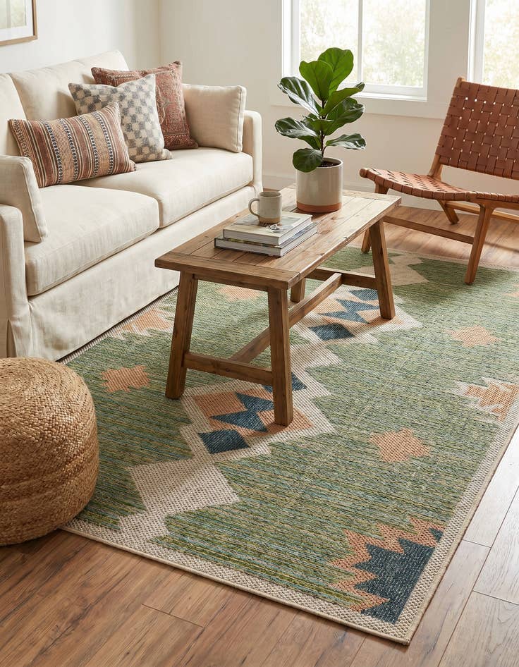 Detail image of 4' x 6' Easy-Clean Baja Indoor / Outdoor Rug