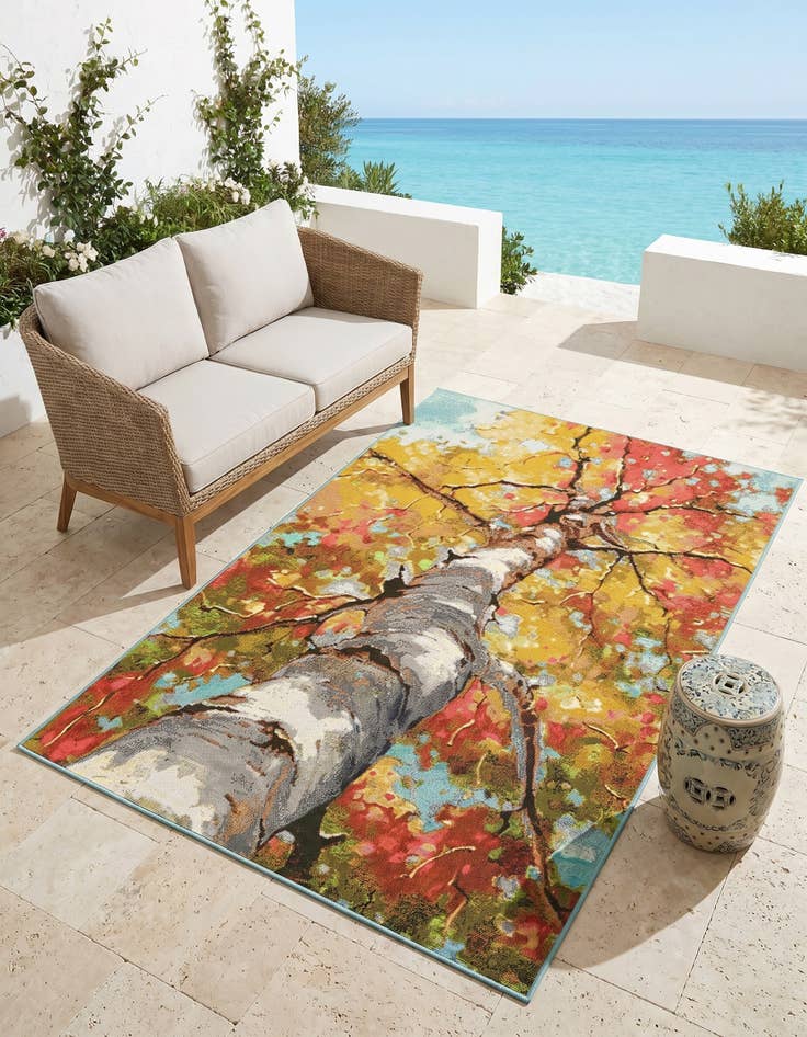 Detail image of 4' 1 x 6' 1 Easy-Clean Botanical Indoor / Outdoor Rug