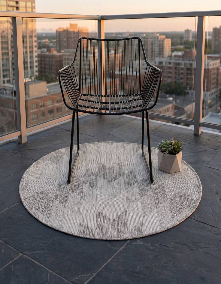 Detail image of 3' x 3' Easy-Clean Modern Indoor / Outdoor Round Rug
