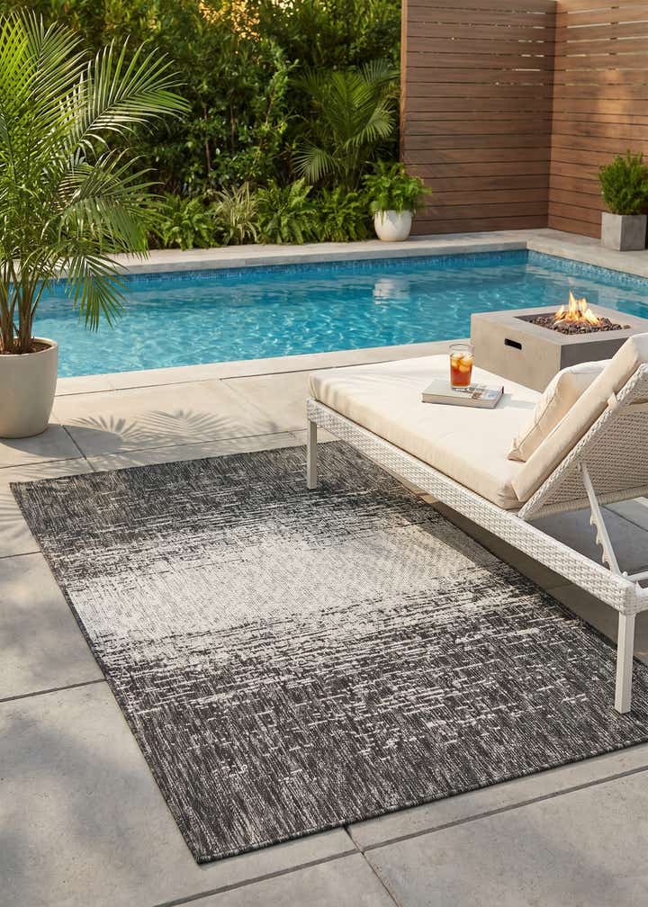 3' x 5' 3 Easy-Clean Modern Indoor / Outdoor Rug