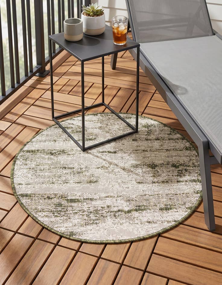 Detail image of 3' x 3' Easy-Clean Modern Indoor / Outdoor Round Rug