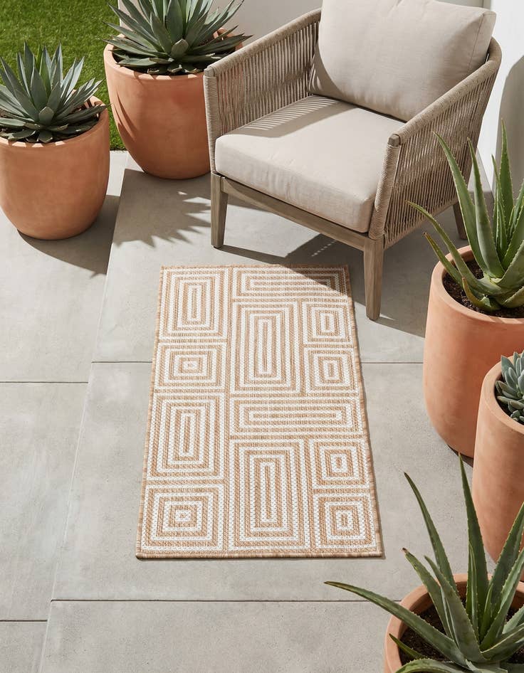 Detail image of 2' x 4' Easy-Clean Modern Indoor / Outdoor Runner Rug