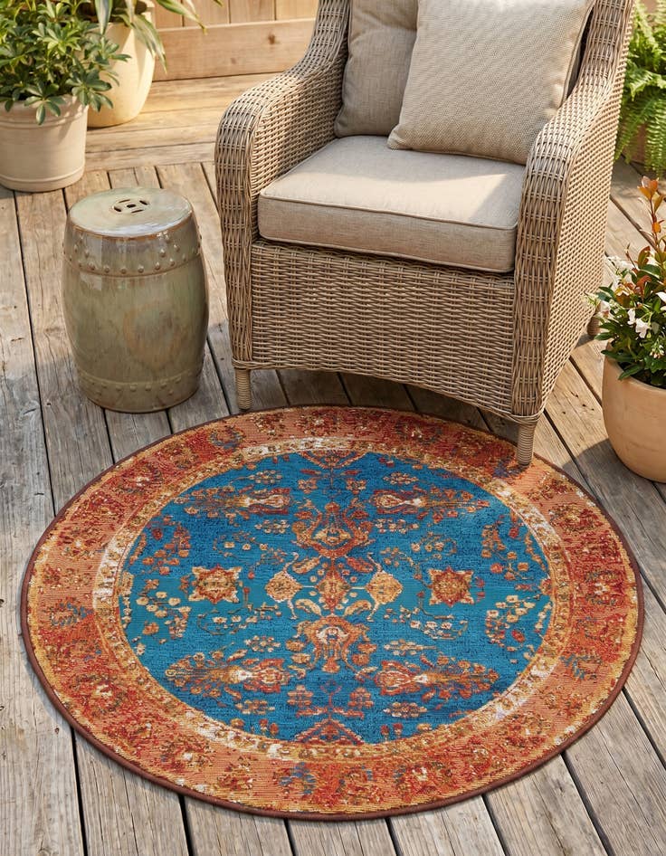 Detail image of 3' x 3' Easy-Clean Traditional Indoor / Outdoor Round Rug