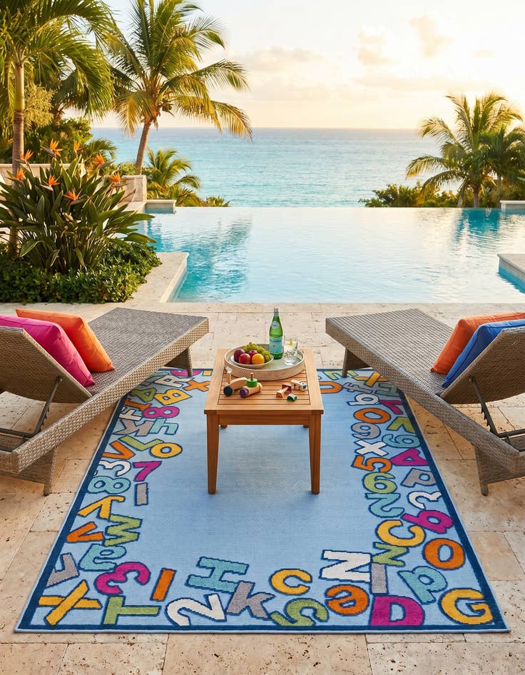 Detail image of 5' 3 x 7' 7 Easy-Clean Indoor / Outdoor Rug