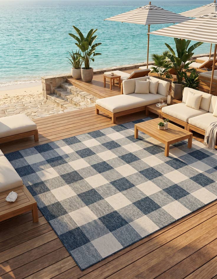 Detail image of 7' 10 x 10' Easy-Clean Checkered Indoor / Outdoor Rug