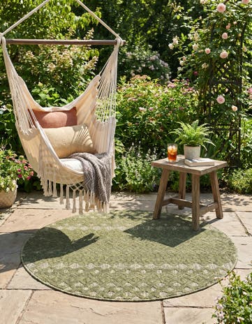 4' x 4' Easy-Clean Trellis Textured Indoor / Outdoor Round Rug