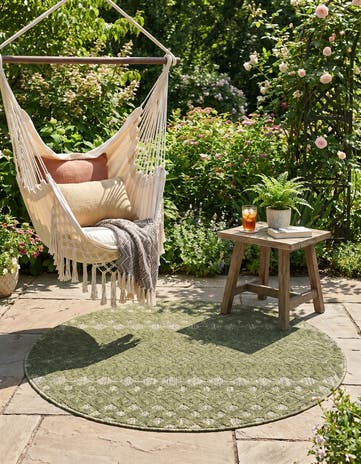 4' x 4' Easy-Clean Trellis Textured Indoor / Outdoor Round Rug