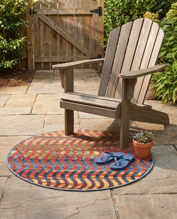 2' 7 x 2' 7 Easy-Clean Modern Indoor / Outdoor Round Rug