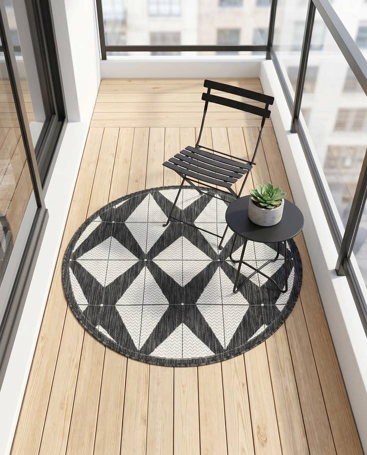Detail image of 3' x 3' Easy-Clean Modern Indoor / Outdoor Round Rug