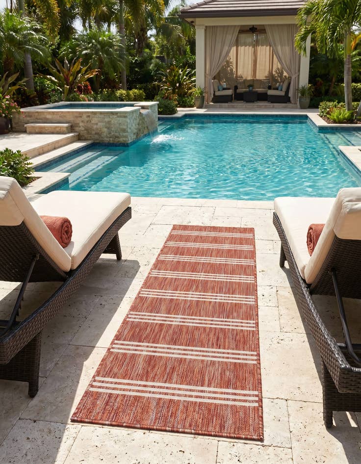 Detail image of 2' x 6' Easy-Clean Jill Zarin Anguilla Indoor / Outdoor Runner Rug