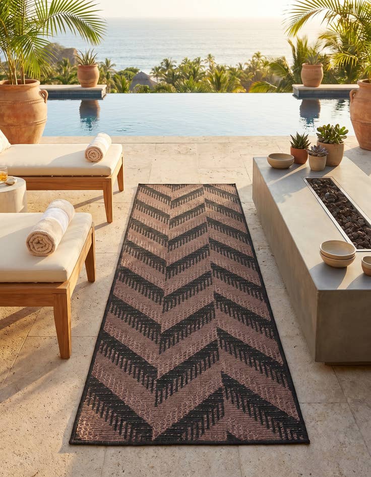 Detail image of 2' 2 x 6' Easy-Clean Modern Indoor / Outdoor Runner Rug