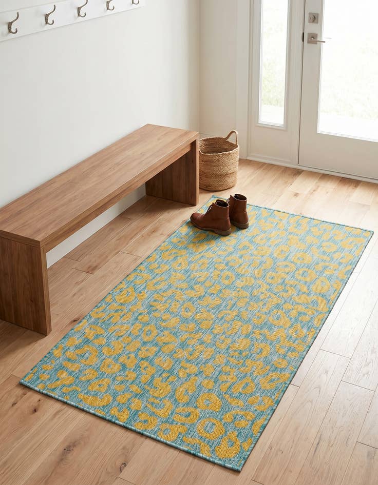 Detail image of 3' x 5' 3 Easy-Clean Safari Indoor / Outdoor Rug