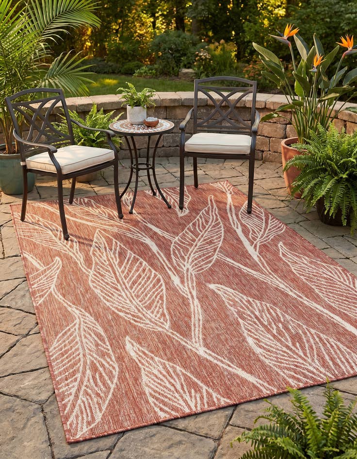 Detail image of 4' x 6' Easy-Clean Botanical Indoor / Outdoor Rug