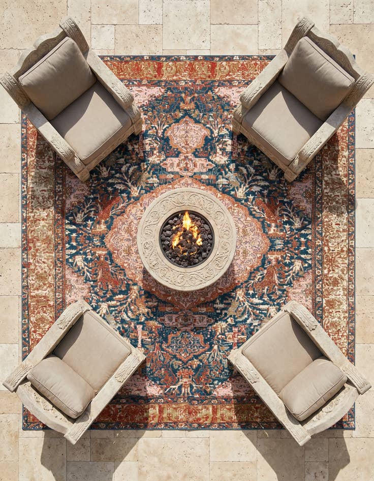 Detail image of 7' 10 x 7' 10 Easy-Clean Traditional Indoor / Outdoor Square Rug