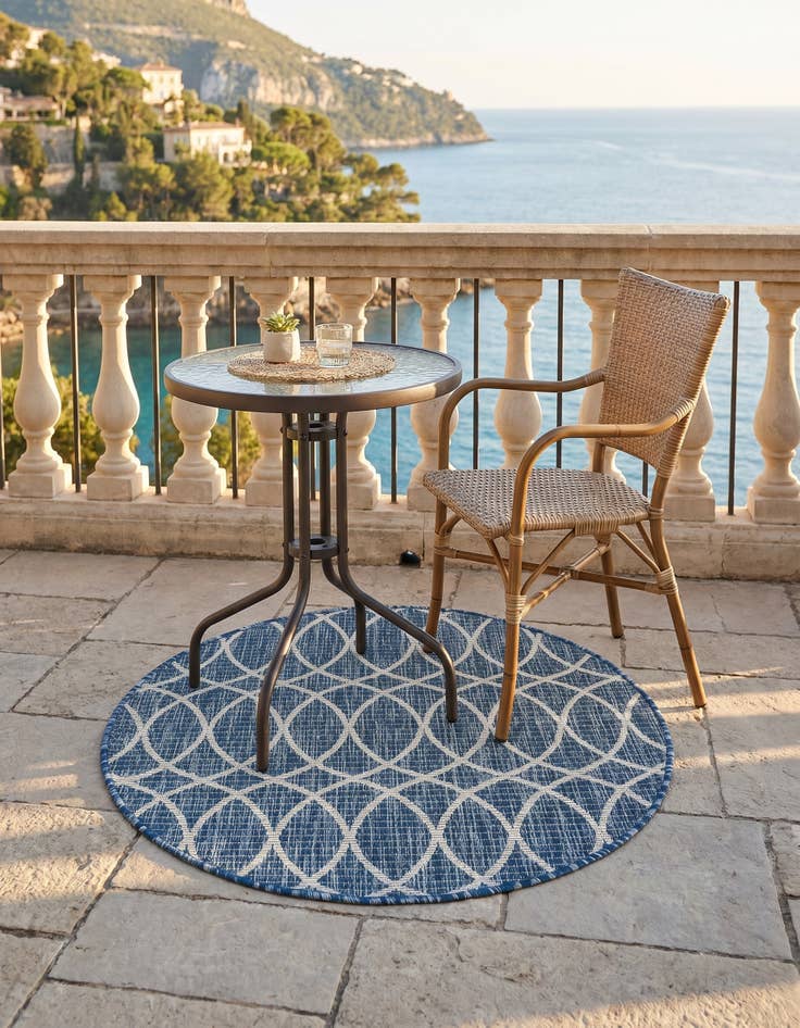 Detail image of 3' x 3' Easy-Clean Trellis Indoor / Outdoor Round Rug
