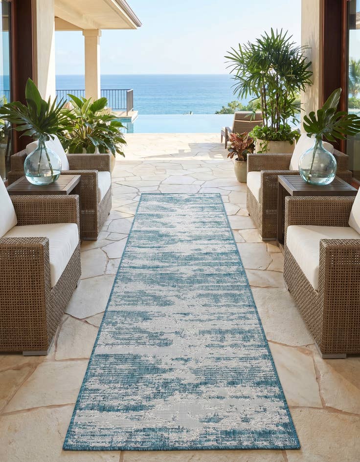 Detail image of 2' 7 x 10' Easy-Clean Modern Indoor / Outdoor Runner Rug