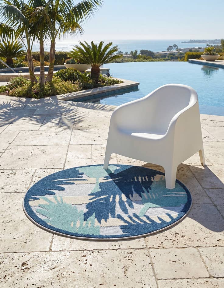Detail image of 3' 3 x 3' 3 Easy-Clean Aruba Indoor / Outdoor Round Rug