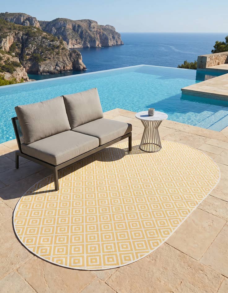 Detail image of 5' 3 x 8' Easy-Clean Jill Zarin Costa Rica Indoor / Outdoor Oval Rug