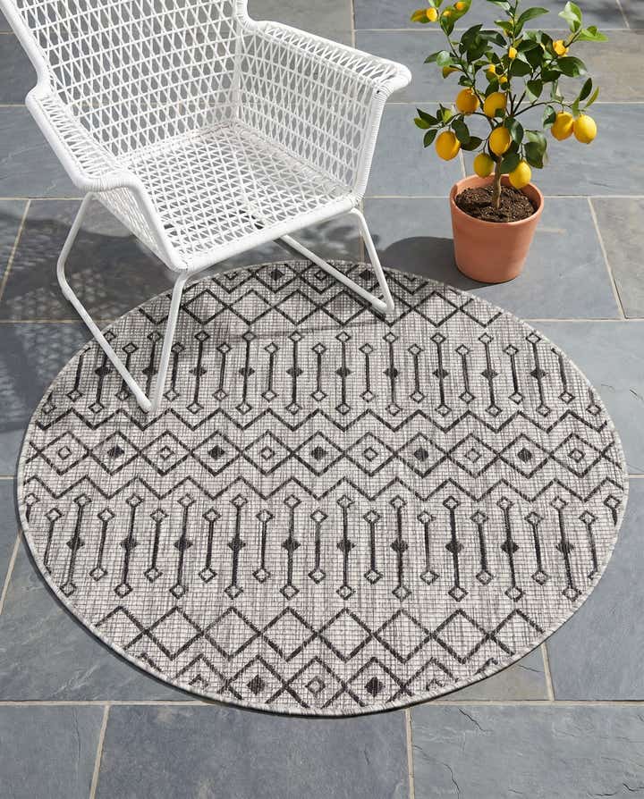 4' x 4' Easy-Clean Trellis Indoor / Outdoor Round Rug