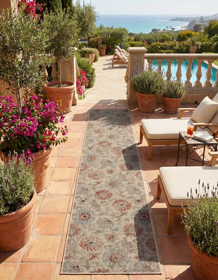 Detail image of 2' 7 x 12' Easy-Clean Botanical Indoor / Outdoor Runner Rug